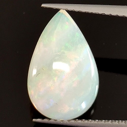 2.52ct Edelopal Birne Cabochon Schnitt