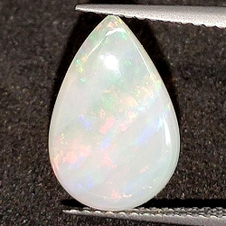 2.52ct Ópalo Noble Talla Cabujón Pera