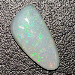 2.96ct Edelopal Fancy Cabochon Schnitt