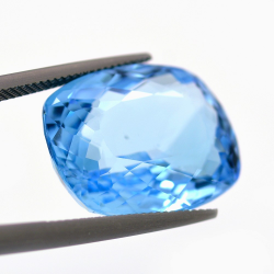 32.66ct Blau Topas Kissen Schnitt