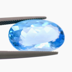 24.51ct Blau Topas Oval Schnitt