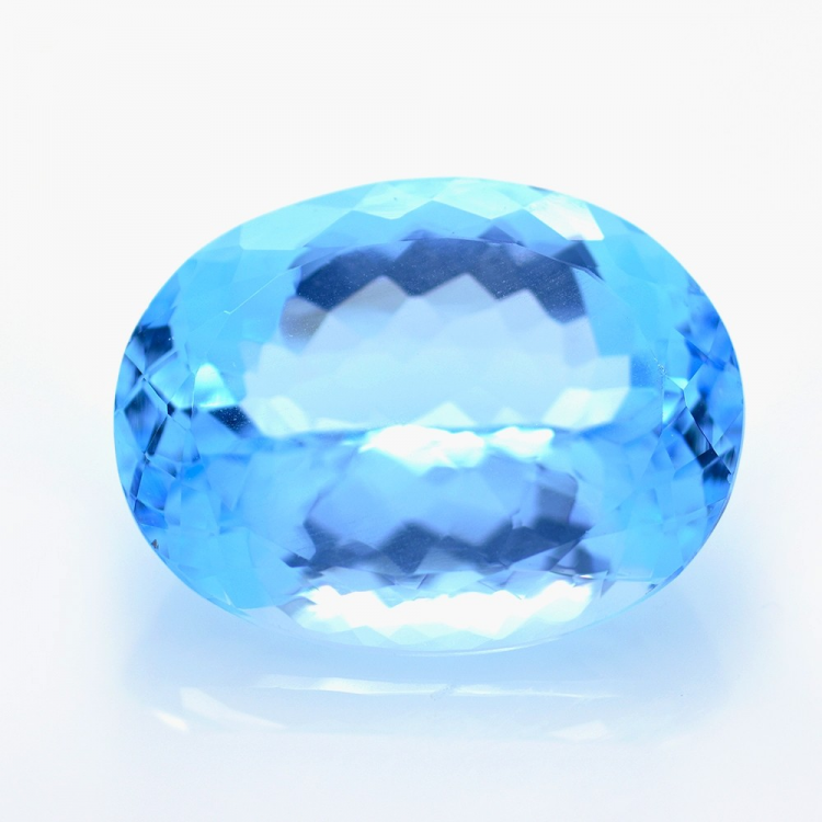 37.97ct Topacio Azul Talla Ovalada