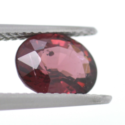 2.28ct Granate Rodolita Talla Ovalada