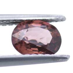 1.01ct Zircón Rosa Talla Ovalada