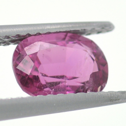 1.29ct Turmalina Rosa Talla Ovalada 7,80x5,77mm