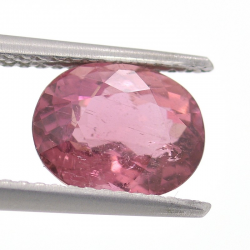 2,66 ct Turmalin im Ovalschliff 9,22 x 7,63 mm