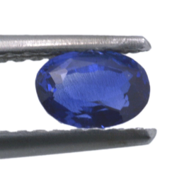 0,58 ct blauer Saphir im Ovalschliff 5,42 x 4,03 mm