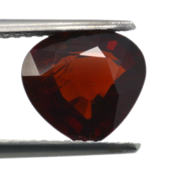 2.95ct Granato Spessartino in Facetatto Goccia