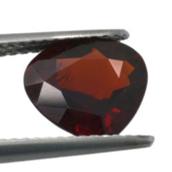 2.95ct Granato Spessartino in Facetatto Goccia