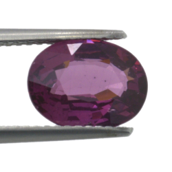 3.35ct Rhodolite Garnet Oval Cut