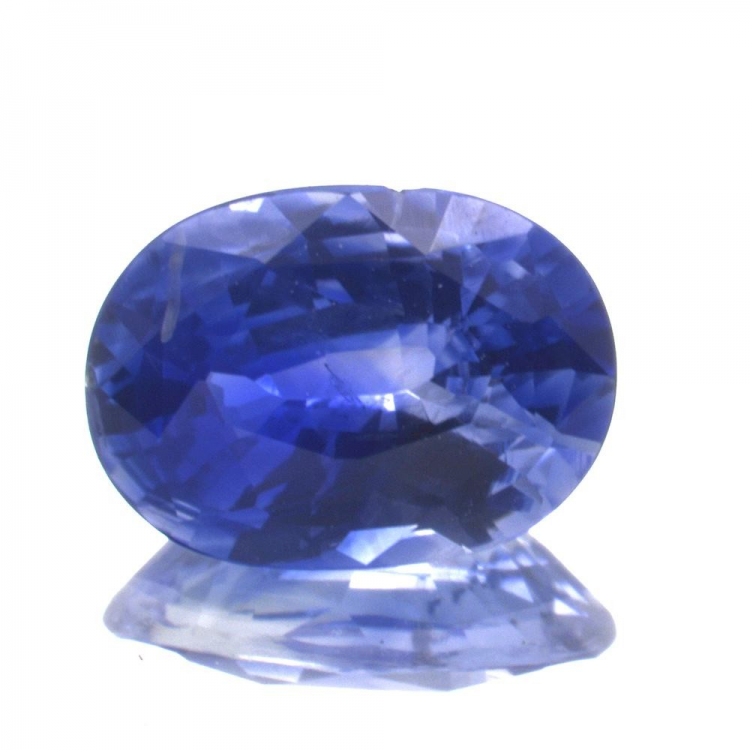 Saphir bleu 1,10 ct taille ovale 7,40x5,34 mm