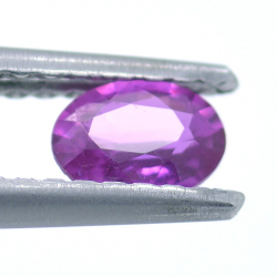 0.34ct Pink Sapphire Oval Cut 5,05x3,68mm