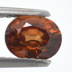 1.21ct Zircón Naranja Talla Ovalada 6,46x5,26mm