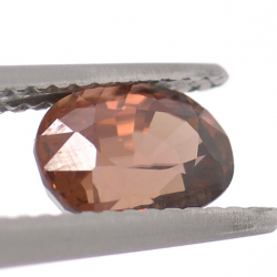 1.72ct Zircón Rosa Talla Ovalada