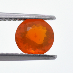 0.76ct Fire Opal Rund Schnitt