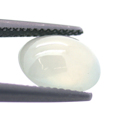 3.45ct Icy Jade Cabochon Oval Schnitt