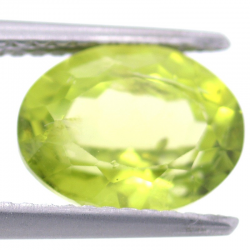 2.60ct Péridot Taille Ovale