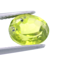 3.27ct Peridoto Taglio Ovale