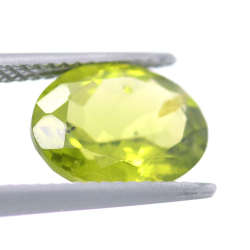 3.25ct Peridoto Talla Ovalada