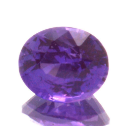 Zaffiro con cambiamento di colore da 0,74 ct, taglio ovale, 5,60 x 4,68 mm