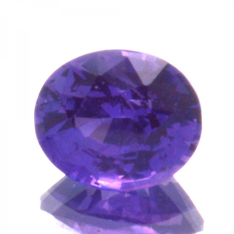 0,74 ct Farbwechsel-Saphir im Ovalschliff 5,60 x 4,68 mm