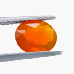 1.01ct Fire Opal Oval Schnitt