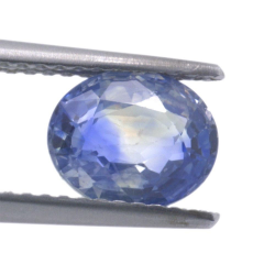 1,86 ct blauer Saphir im Ovalschliff 7,80 x 6,46 mm