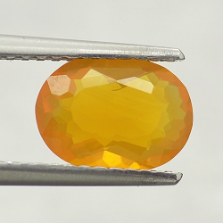 0.99ct Fire Opal Oval Schnitt