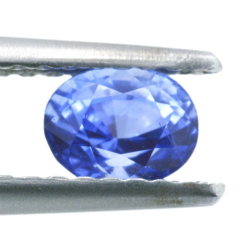 Saphir bleu 0,62 ct taille ovale 5,04x3,94 mm