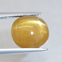 2.90ct Sterneffekt Sonnenstein Cabochon Oval Schnitt