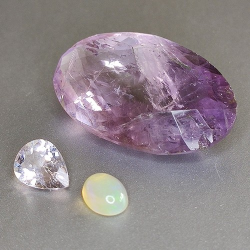 28,82ct Set Opal, Amethyst & Morganit