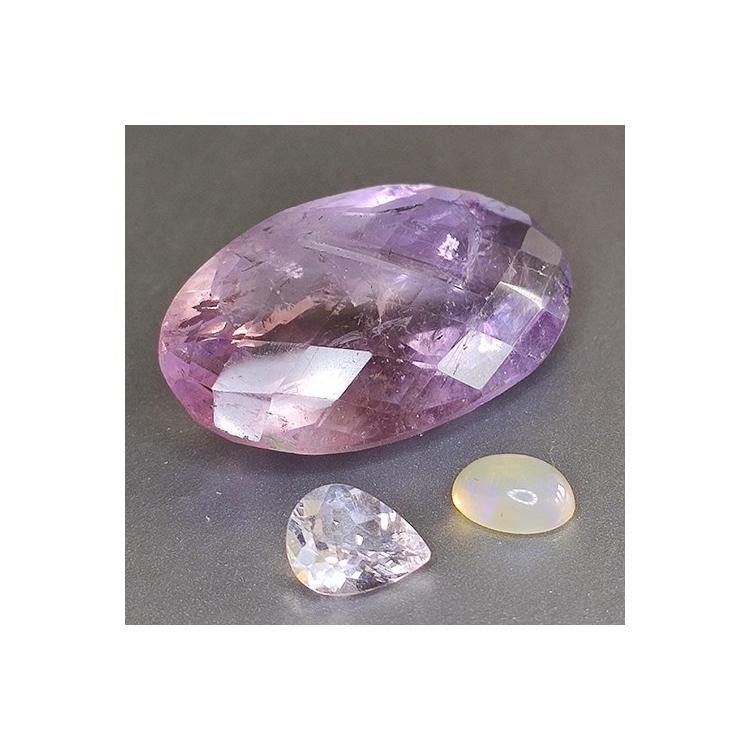 28,82ct Set Opal, Amethyst & Morganit